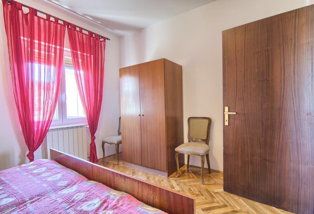 Apartment Milka *